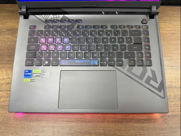 ASUS Rog Strix G16 G614JV-N3157W Intel Core I7 13650HX 16GB RAM 512GB SSD RTX4060 W11 16" 165Hz Wuxga (İki̇nci̇ El)