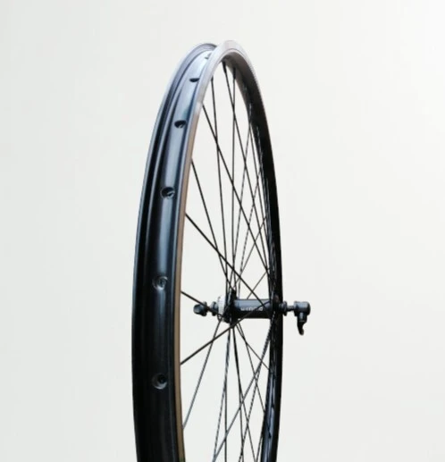 Carraro 29J Örülü Ön Jant Shimano HBRM35 32DELİK - Si̇yah